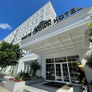 https://white-crown-hotel.albaniahotels.org