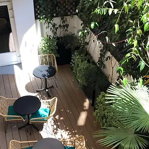 vizitați hotelul