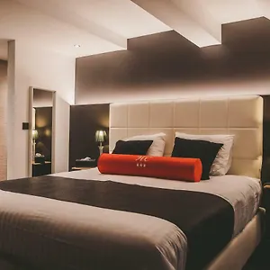Hors-château - Centre Historique 3* Liège