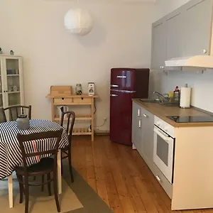 Apartment Wiener Lebensgefühl Im Herzen Der Josefstadt