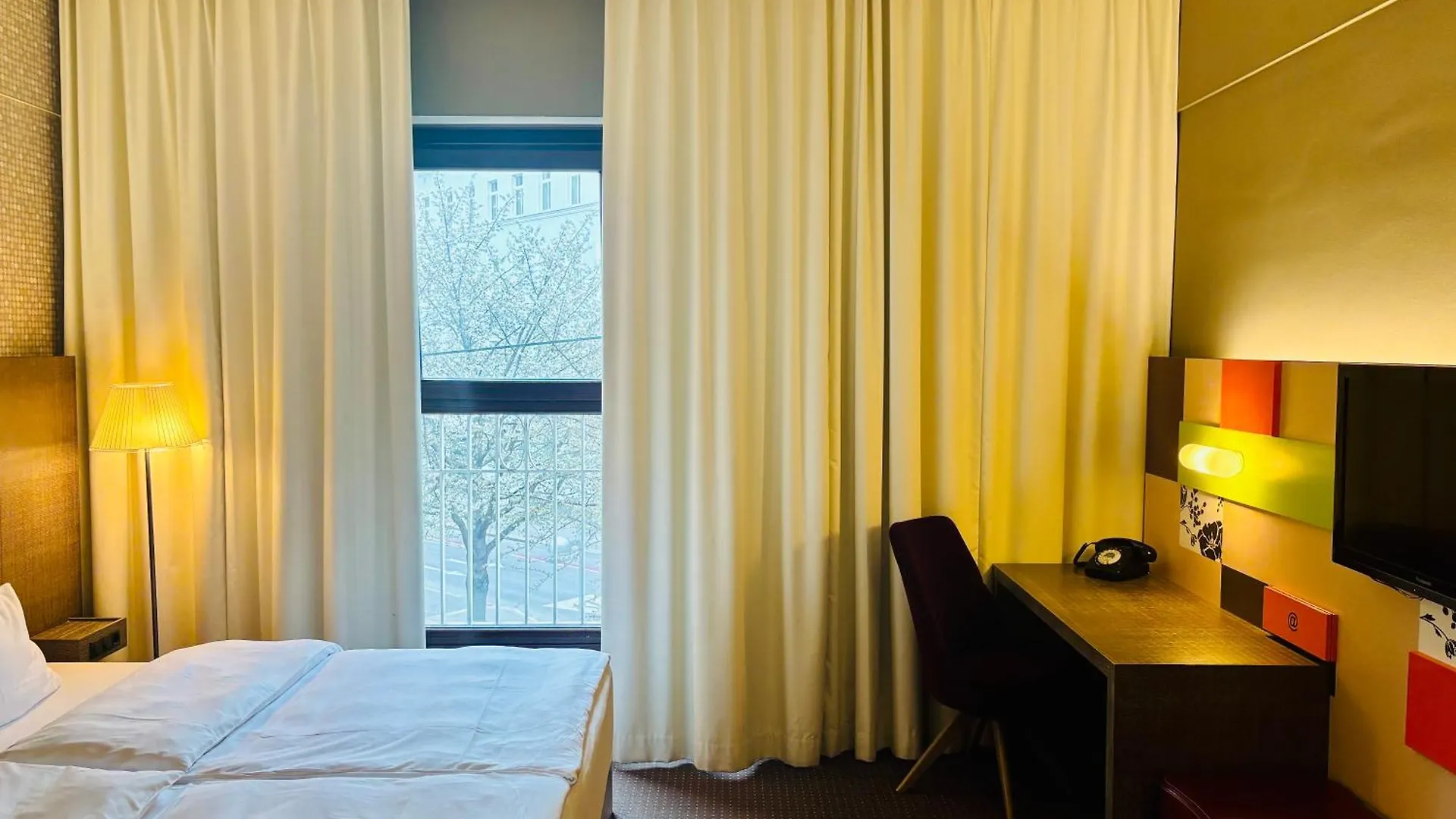 Max Brown Hotel 5Th District, Part Of Sircle Collection - Formerly Pentahotel Vienna